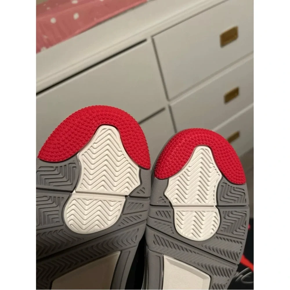Jordan 4 Retro Bred 2019 SIZE 10.5 DS OG ALL - Picture 15 of 15
